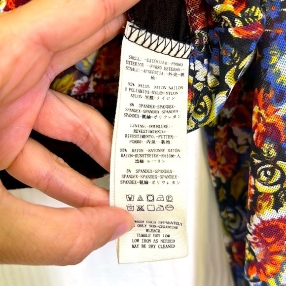 Free People - All Dolled Up Black Floral Print Mesh Long Sleeve Crop Top Size XS - Picture 12 of 15